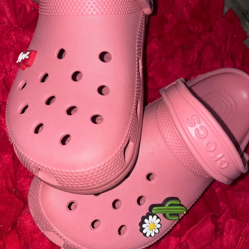 Crocs